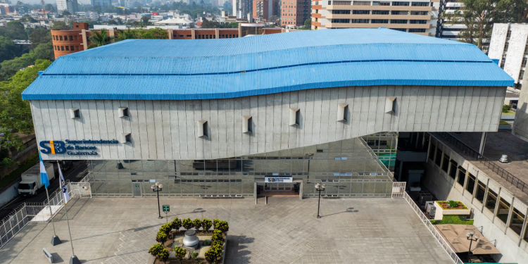 Sede de la Superintendencia de Bancos (SIB).