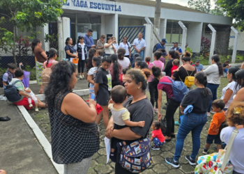 La entrega de asistencia alimentaria fue posible gracias al trabajo conjunto entre diversas instituciones. / Foto: MAGA.