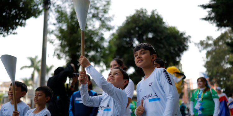 La Reforma se vistió de gala para recibir el fuego de los Juegos Centroamericanos 2025