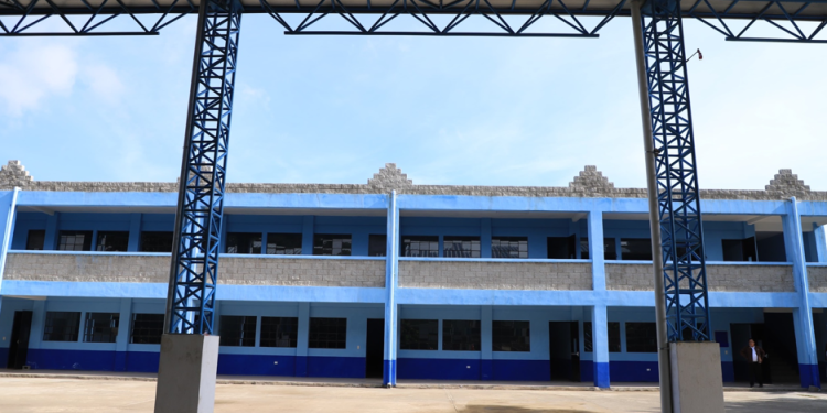 Mineduc inaugura las nuevas instalaciones del instalaciones del Instituto de Educación Básica por Cooperativa de Amatitlán. (Foto: Mineduc)