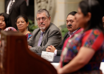 Arévalo reconoció que la transformación institucional para garantizar la participación plena de los pueblos indígenas. / Foto: Dickens Zamora.