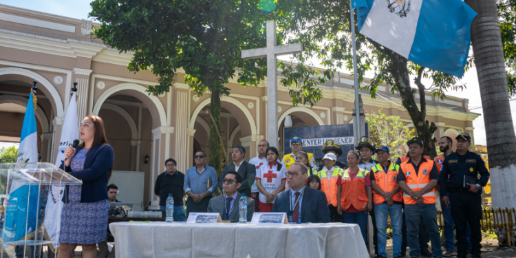 Lanzan Plan de Contingencia 2025 para la visita masiva a los cementerios el próximo primero de noviembre. (Foto: Cruz Roja)