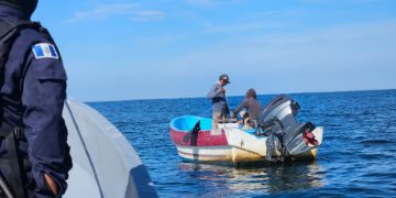 Con estas jornadas de vigilancia, el MAGA reitera su compromiso con la protección del ecosistema marino. / Foto: MAGA.