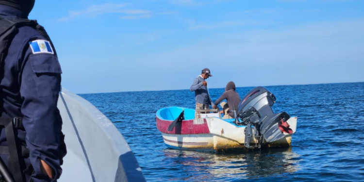 Con estas jornadas de vigilancia, el MAGA reitera su compromiso con la protección del ecosistema marino. / Foto: MAGA.