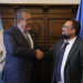 Presidente Bernardo Arévalo con Sebastián Eugenio Kraljevich Chadwick, secretario para el Fortalecimiento de la Democracia de la OEA. / Foto: Gobierno de Guatemala.