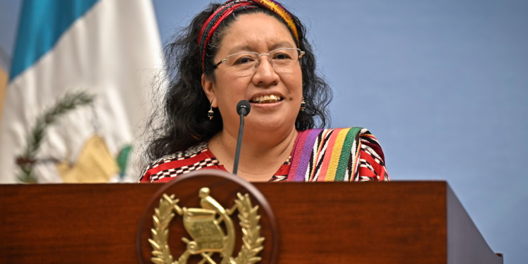 Mides reitera compromiso con la alimentación digna a través de los comedores sociales./Foto: Álvaro Interiano.