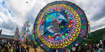 Barriletes gigantes de Sumpango y Santiago Sacatepéquez./Foto: MCD.