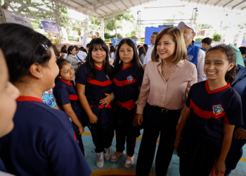 Vicepresidenta Karin Herrera impulsa la convivencia y prevención desde “Volvamos al Parque”. (Foto: Álex Jacinto)