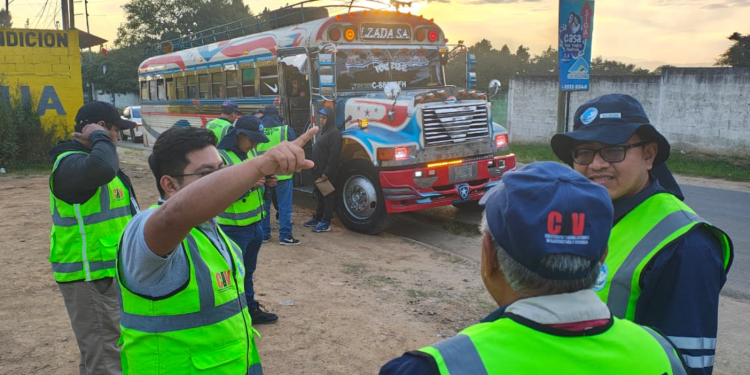 La DGT mantiene operativos por masiva afluencia de pasajeros este fin de semana