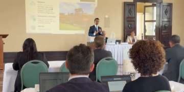 Avanzan diálogos para la construcción de los Institutos Regionales en el país