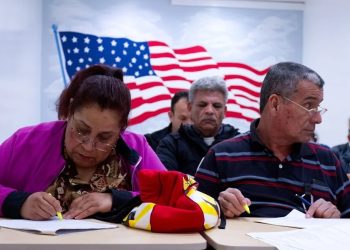 El nuevo examen de ciudadanía de Estados Unidos incluye 28 nuevas preguntas.