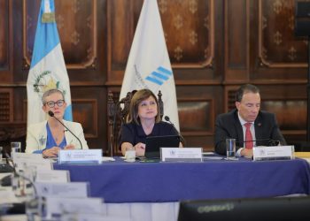 Gabinete Económico destaca avances en desarrollo social e inversión extranjera
