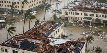 El huracán Melissa causó severos daños en Jamaica, donde las autoridades declararon "zona catastrófica"