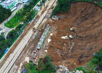 La habilitación parcial del paso se lleva a cabo solamente en los carriles más alejados del talud, con sentido a la capital.