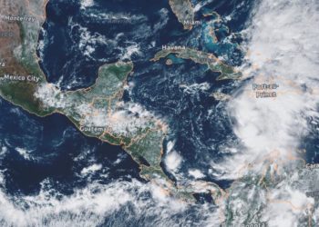 La tormenta Melissa se traslada de manera errática en el Caribe, por lo que pone en alerta a cuatro países del área.