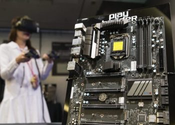 La encuesta señala que la mayoría de las mujeres entrevistadas siente que tiene que rendir más que los hombres para que la tomen en serio. /Foto: EFE