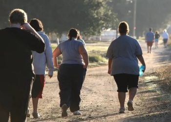 El estudio incluyó genes de unas 850 mil personas de todas las ascendencias genéticas.