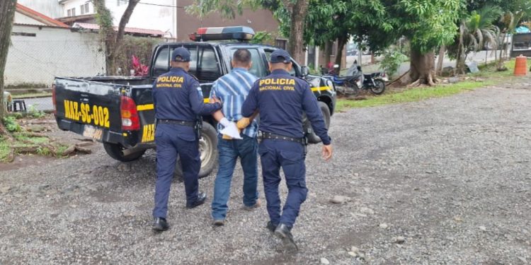 Discusión vial De acuerdo con el reporte policial, el presunto responsable fue identificado como William, de 46 años. / Foto: PNC