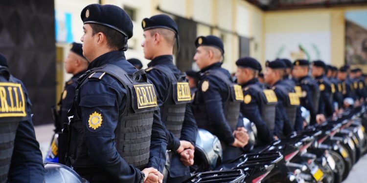 El operativo, considerado de alta prioridad nacional, busca la recaptura de los pandilleros. / Foto: PNC