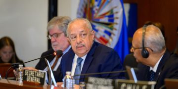 El ministro de Relaciones Exteriores, participó en la sesión extraordinaria del Consejo Permanente de la OEA donde se abordaron las amenazas al orden constitucional y democrático en Guatemala. / Foto: Minex