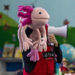 Ajolontropo y títeres acercan la antropología a estudiantes en la Biblioteca Nacional. Fotos: MCD