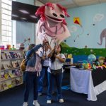Ajolontropo y títeres acercan la antropología a estudiantes en la Biblioteca Nacional. Fotos: MCD