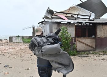 El huracán Melissa sigue provocando daños en el Caribe. / Foto: EFE.
