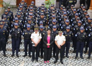 Fortalecimiento de acciones de seguridad con la incorporación de nuevos agentes de PNC en Quetzaltenango