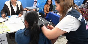 Avanza jornada móvil de servicios integrados en San Sebastián Coatán, Huehuetenango