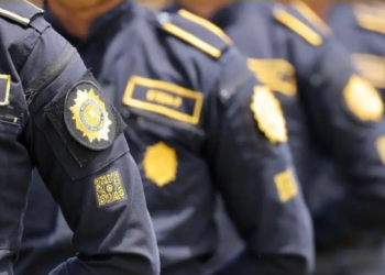 Agentes de la PNC intervinieron en distintos sectores, logrando liberar varios puntos que permanecían bloqueados. / Foto: Mingob.