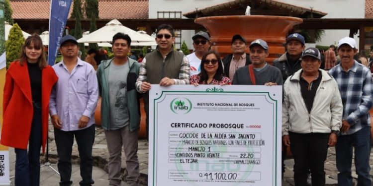 Promueven acciones para la conservación del medio ambiente en Chimaltenango