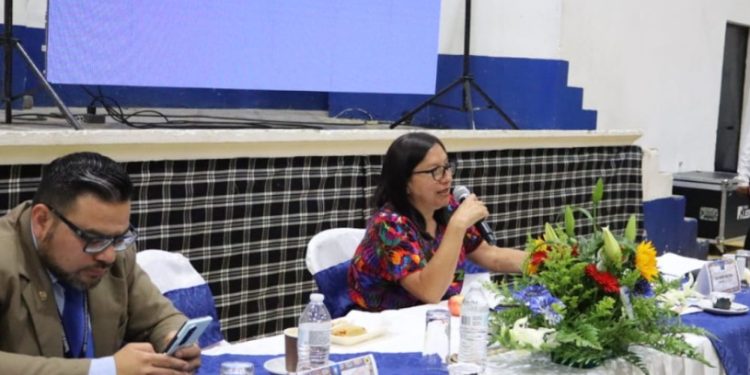 Dan seguimiento a avances financieros, planificación institucional y cartera de proyectos 2026 para Chimaltenango