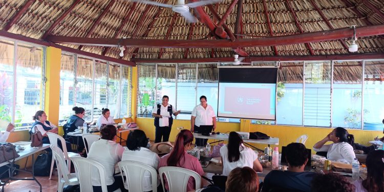 Taller Vacunación en Acción contra la Influencia refuerza la protección en Escuintla