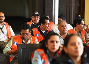 Acreditación oficial de nuevos integrantes de la Codred en Retalhuleu