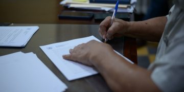 Firmas de convenios permiten llevar desarrollo para San Sebastián