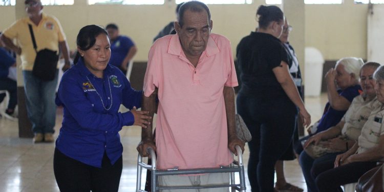 Compromiso con la inclusión durante la apertura de la Oficina Municipal de Discapacidad en San José La Máquina