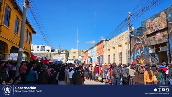 Trabajo coordinado permite entregar mil 336 raciones alimentarias en Sololá