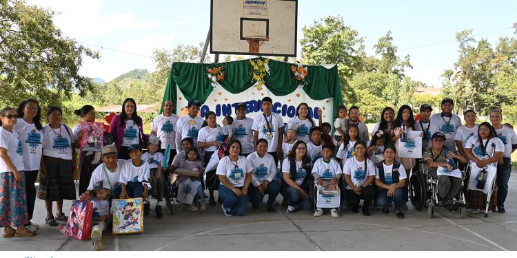 Conadi reitera el compromiso de la educación inclusiva en Baja Verapaz