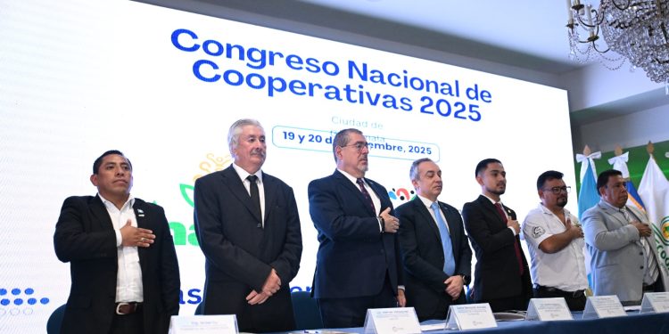 Presidente Bernardo Arévalo participó en el Congreso Nacional de Cooperativas 2025