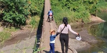 Avanzan gestiones para la construcción de puente que beneficiará a Andrés Villa Seca y Santa Cruz Muluá