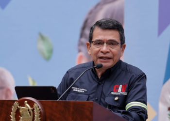 Miguel Ángel Díaz deja puesto de ministro del CIV./Foto: Byron de la Cruz.