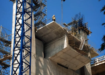 Avanza construcción del puente vehicular Corozal./Foto: CIV.