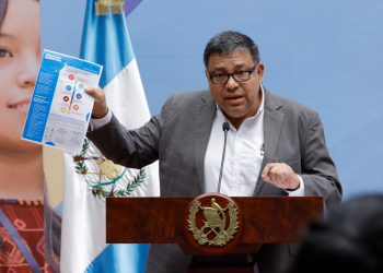 El secretario de Segeplan, Carlos Mendoza.