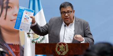 El secretario de Segeplan, Carlos Mendoza.