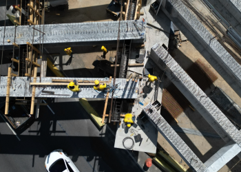 Paso a desnivel en la calzada Roosevelt avanza./Foto: FSS.