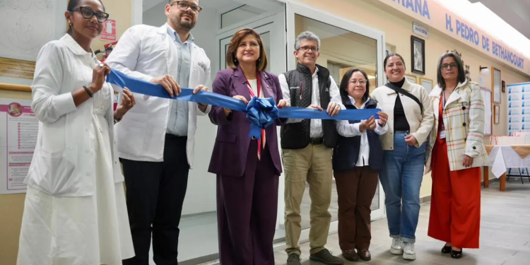 Entregan instalaciones renovadas del banco de leche humana y otros servicios en el Hospital Pedro de Bethancourt. (Foto: MSPAS)