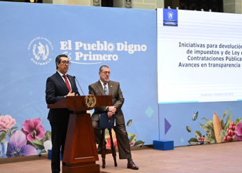 Ministro de Finanzas Públicas, Jonathan Menkos. / Foto: Byron de la Cruz