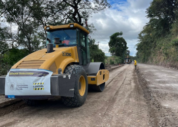 Primera obra bajo la Ley de Infraestructura Vial Prioritaria se desarrolla en Chiquimula./Foto: CIV.