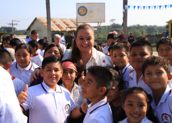 Ministerio de Educación consolida avances históricos en infraestructura, transparencia y programas de apoyo escolar. (Foto: Mineduc)