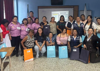 MSPAS refuerza conocimientos sobre lactancia materna. (Foto: MSPAS)